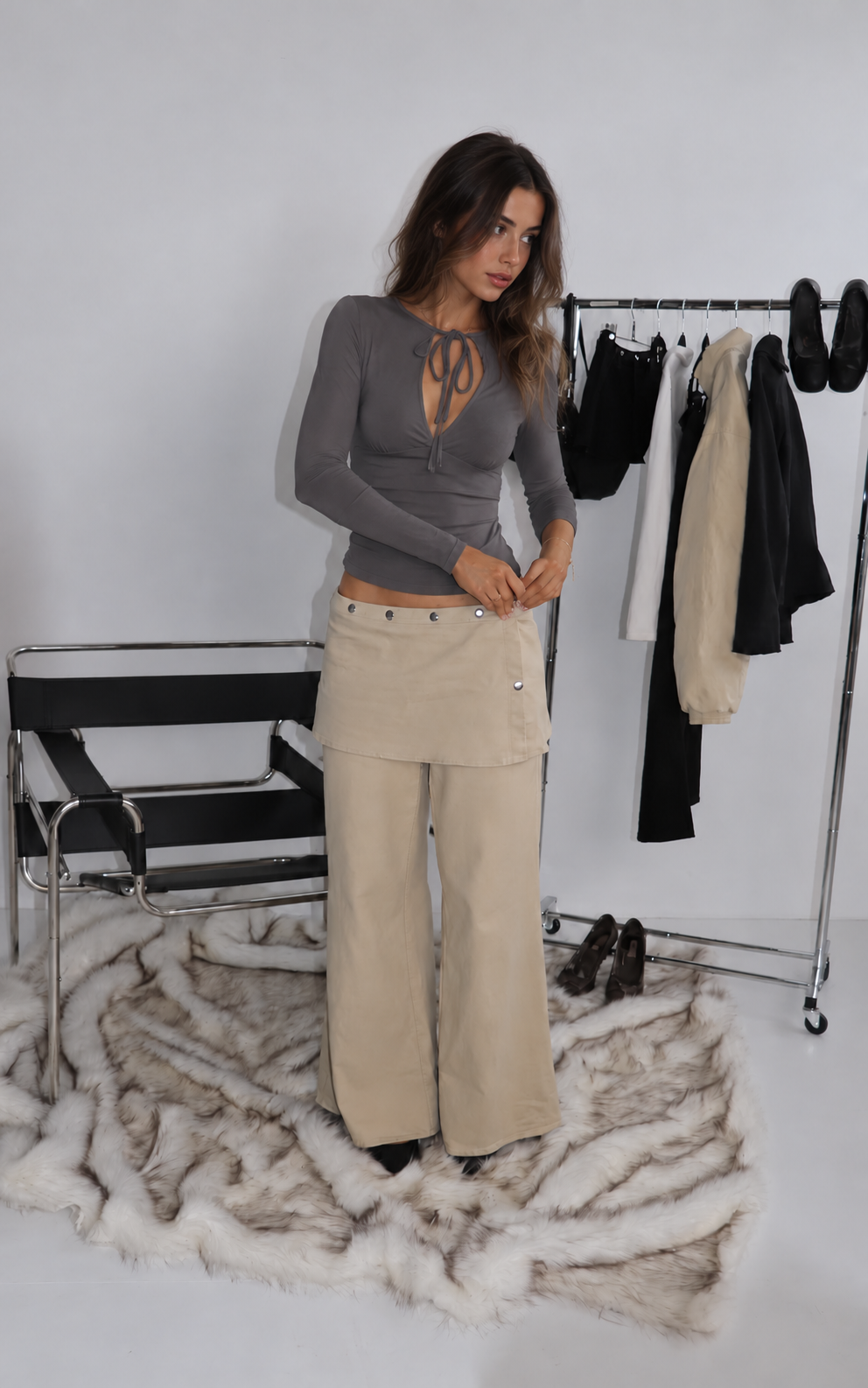 Underbust Seam Tie-Neck Top