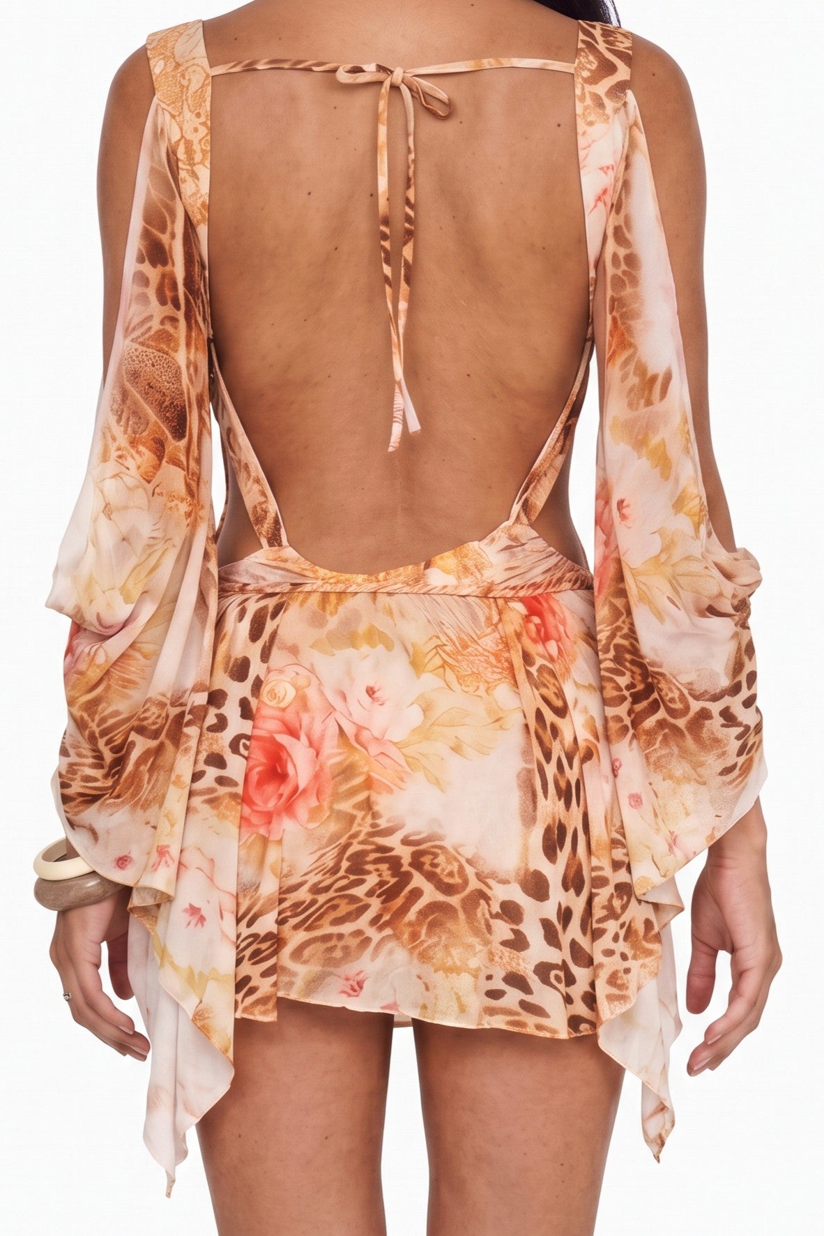 Vestido de malla con hombros descubiertos y estampado de leopardo floral
