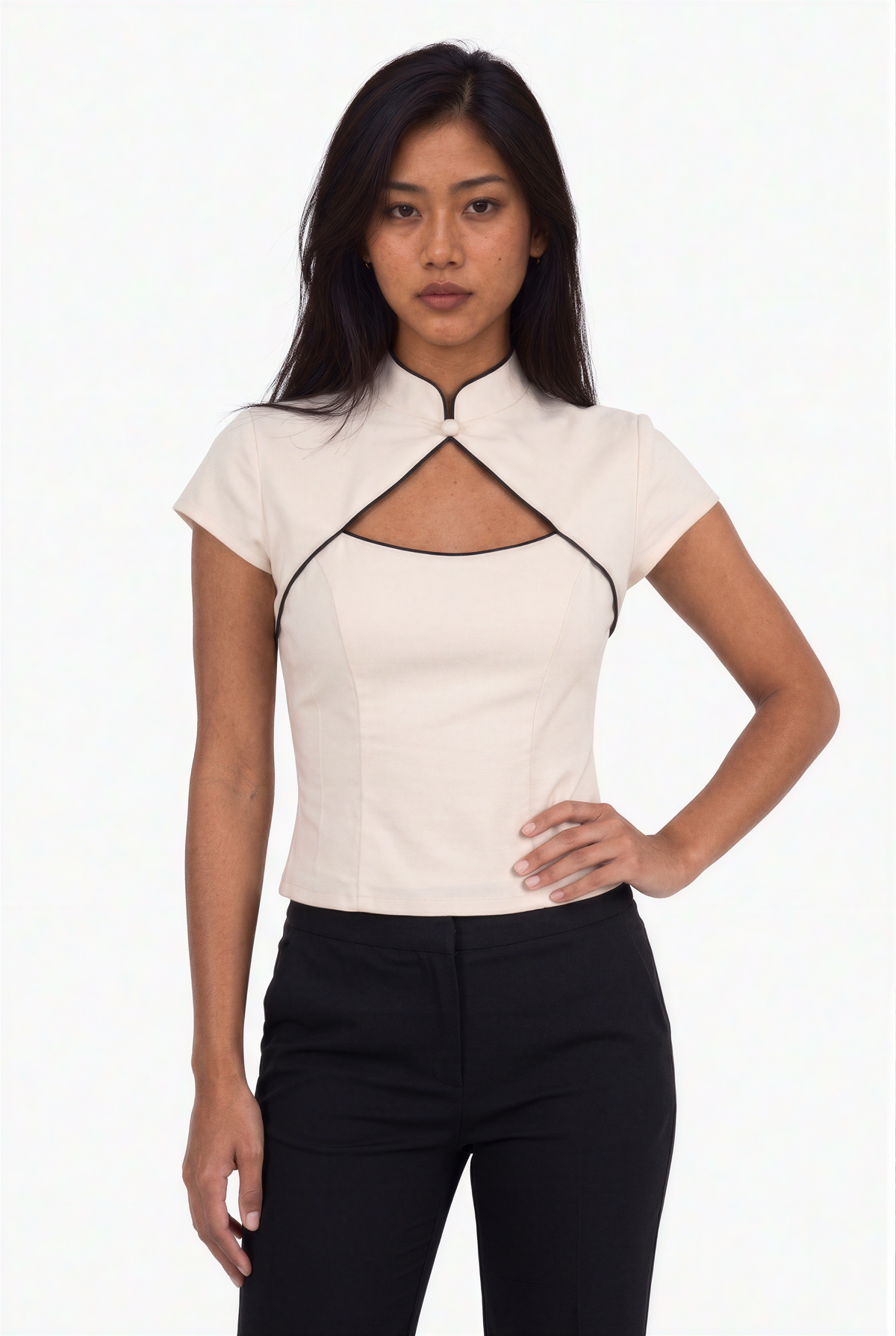 Blusa de manga corta con cuello mandarín y abertura en forma de lágrima